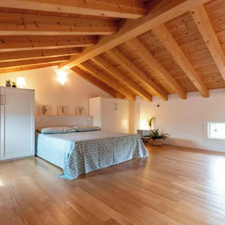 Delightful Flat In A Village With Swimming Pool Apartamento *